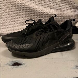 Nike AirMax 270